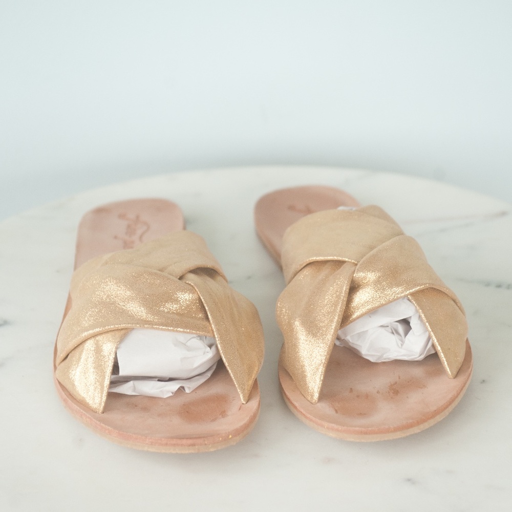 Free People Gold Sandals - Picture 4 of 13